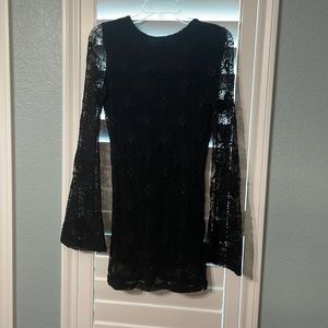 Black laced dress with open back